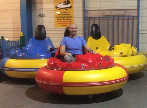 Blick auf die Spielhalle