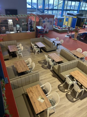 Unser Bistro Bereich wurde neu gestaltet