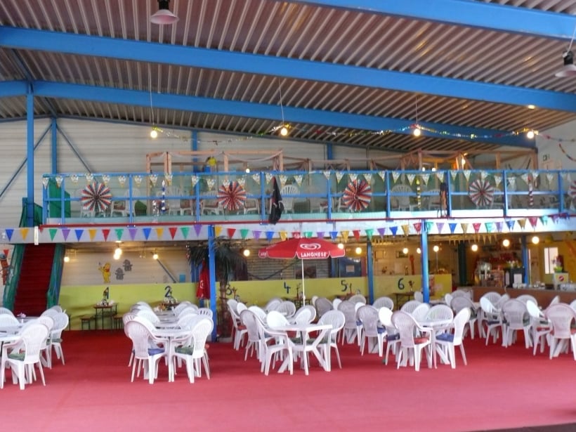 Blick auf das Bistro und Galerie